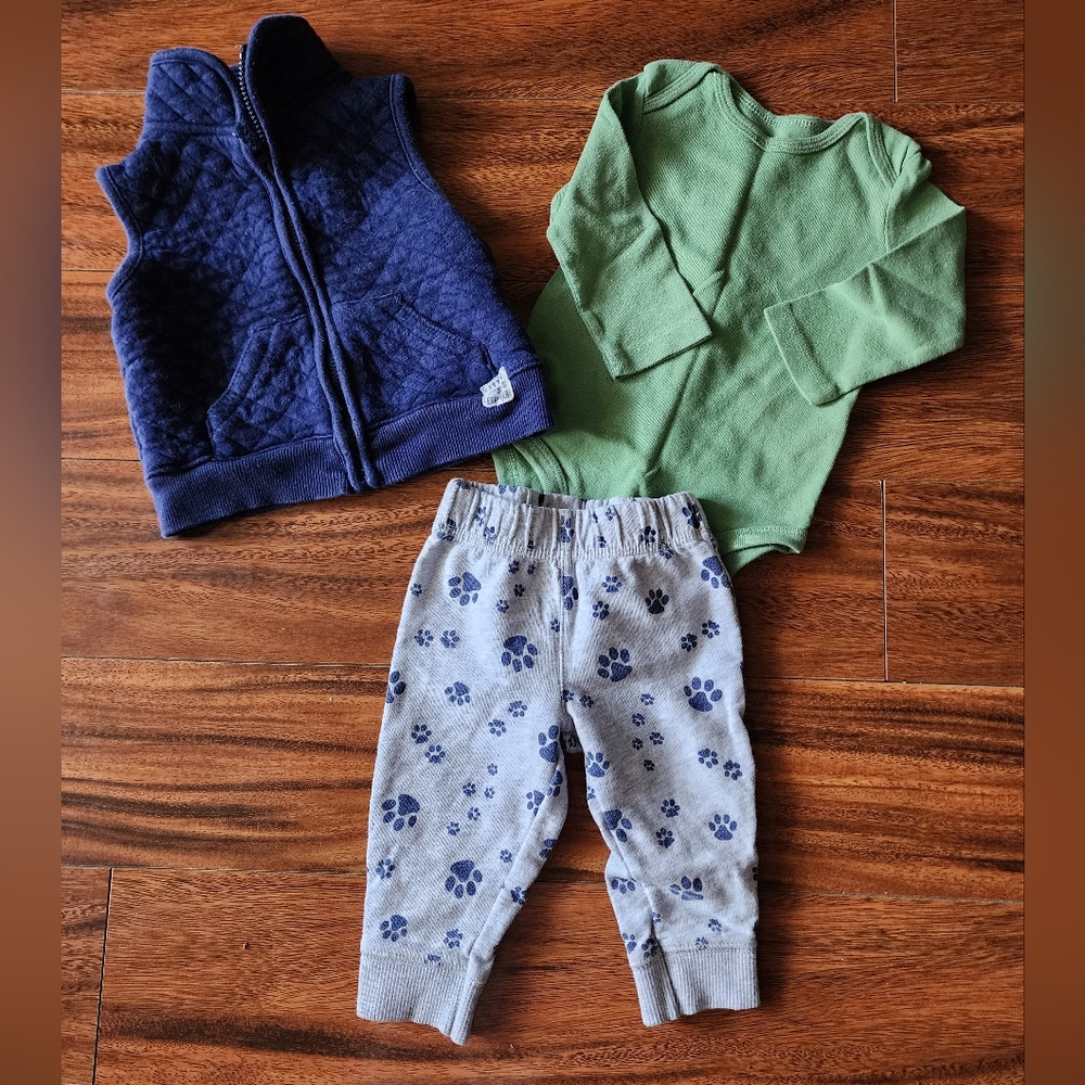 Carter's 3 piece outfit - 6 month